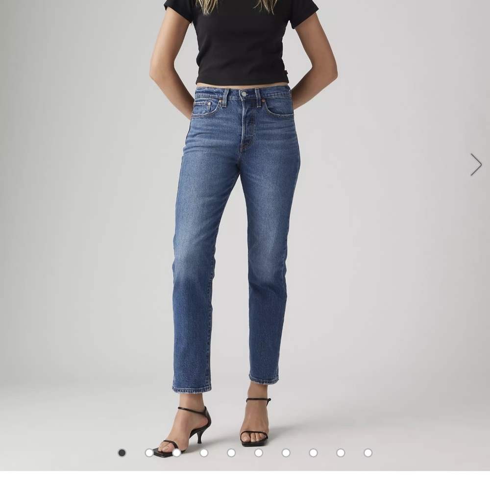 Levi’s Wedgie Jean